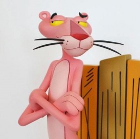 Pink Panther & The Inspector The Pink Panther Statue by Hollywood Collectibles Group